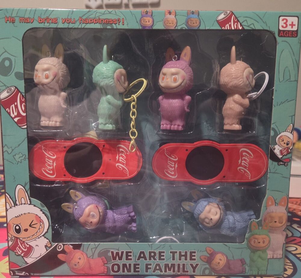 THE MONSTERS COCA-C 1 ASSORTED BOX (8 PIECES BOX)